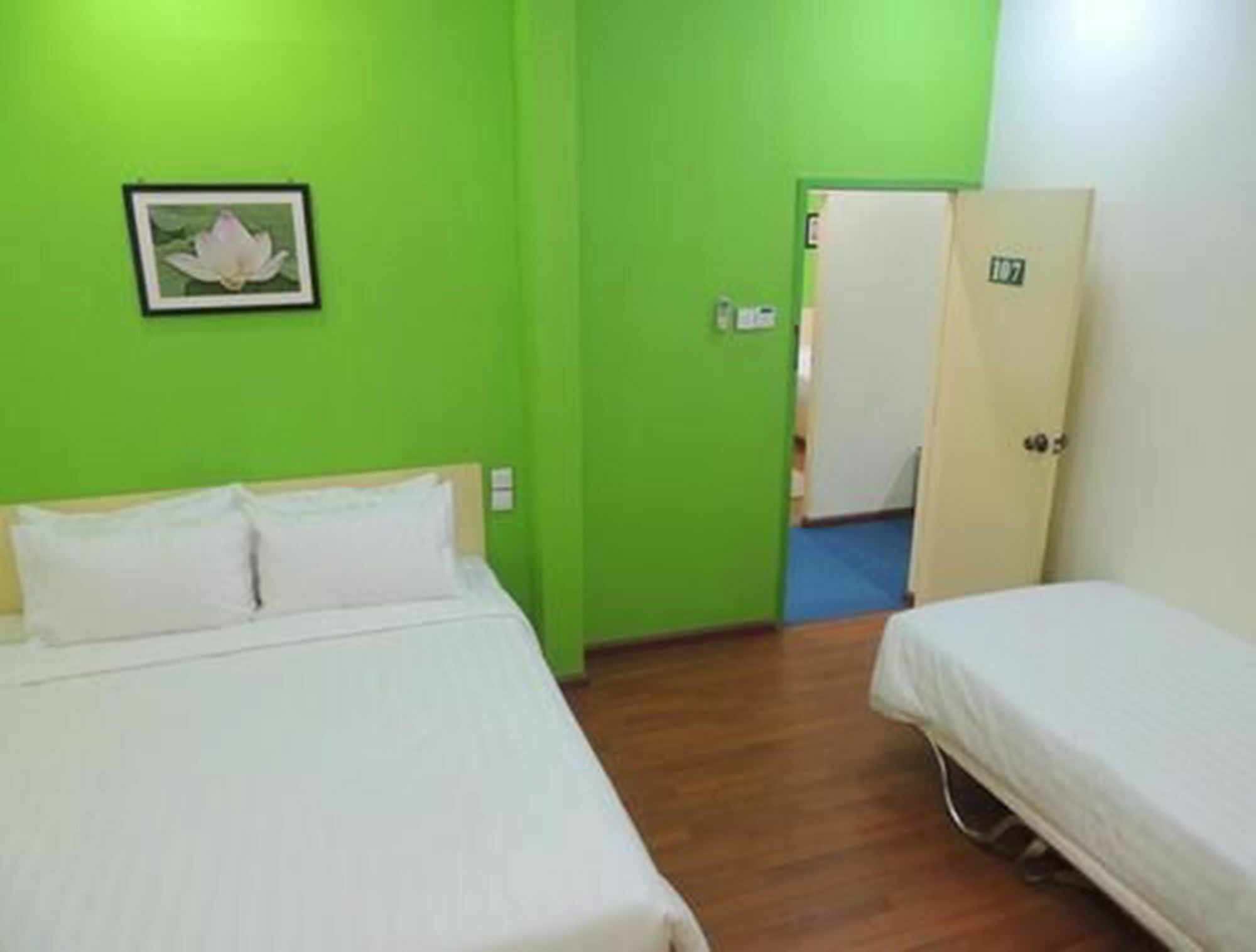 Lotus Bed & Breakfast Yangon Exteriör bild